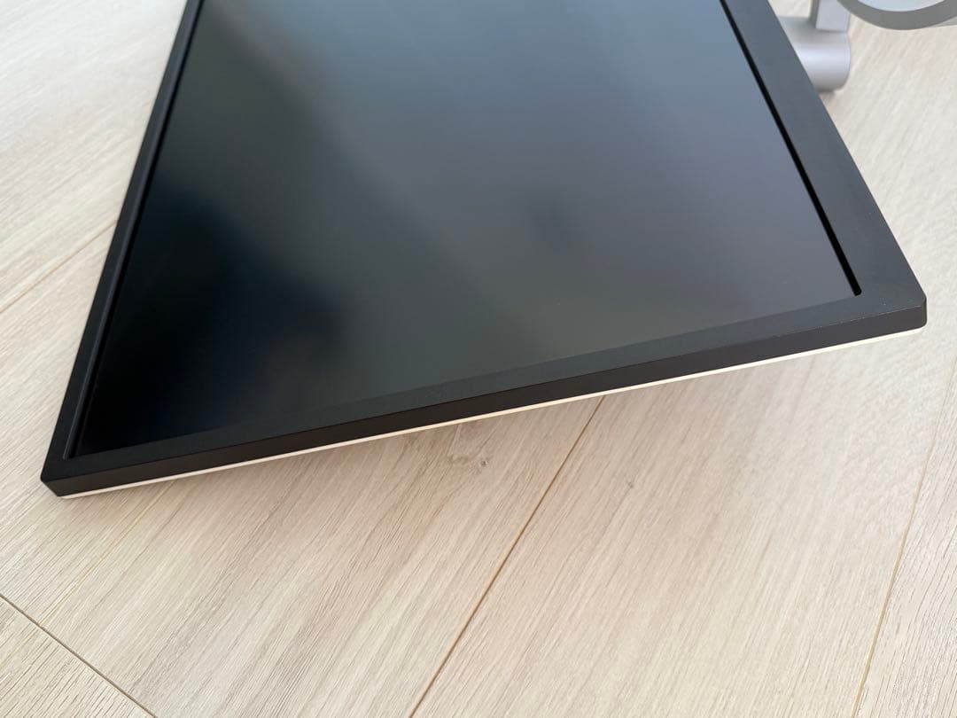 LG 27UL500-W 4K IPSモニター 本体色ホワイト
