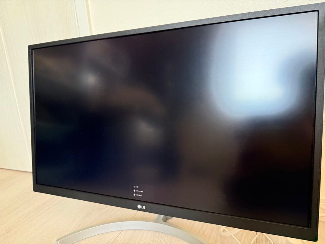 LG 27UL500-W 4K IPSモニター 本体色ホワイト