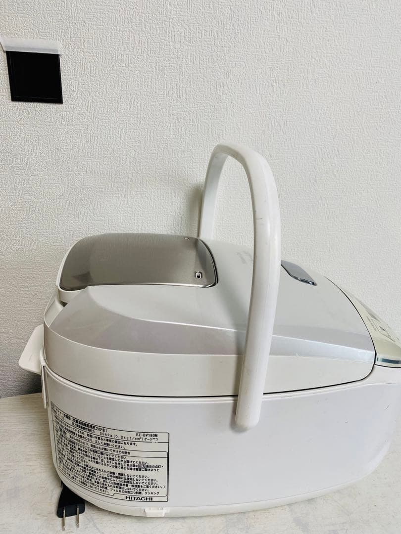 HITACHI 圧力IH炊飯器 RZ-BV180M（2018年製）