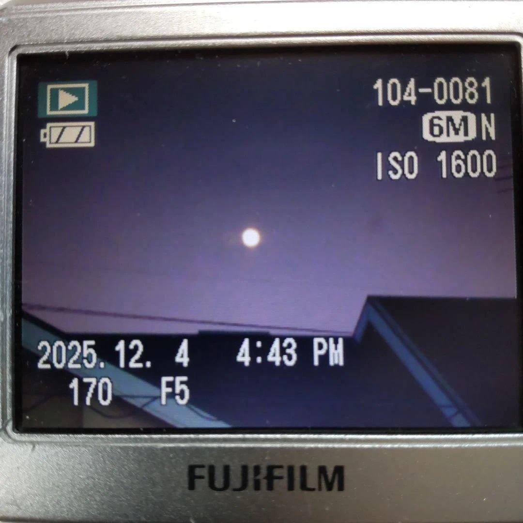 FUJIFILM FinePix F31fd XDカード、カードリーダー付