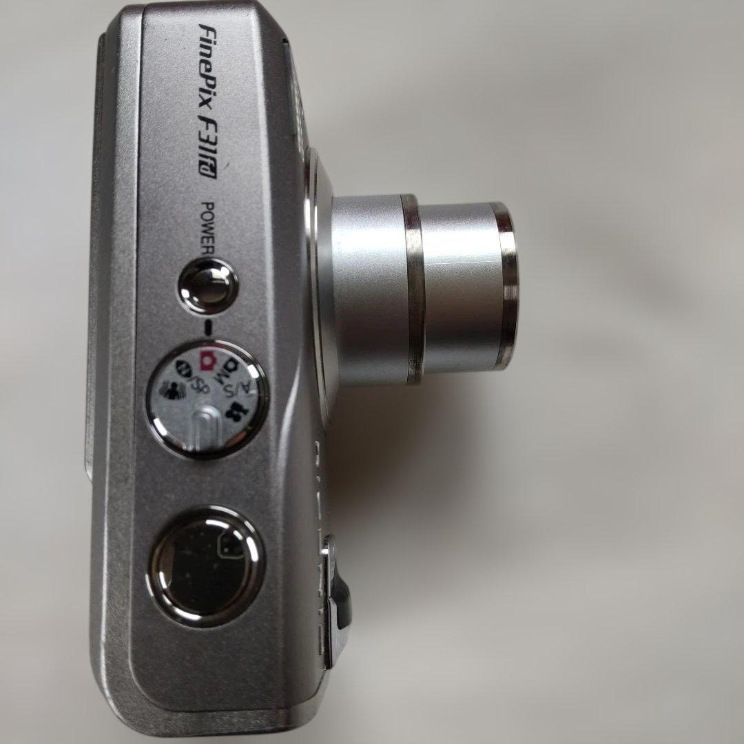 FUJIFILM FinePix F31fd XDカード、カードリーダー付