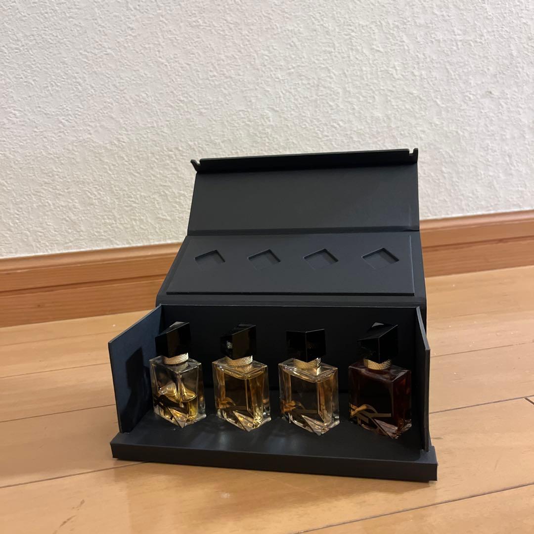 YSL イヴ・サンローラン　香水　リブレ　LIBRE 免税店限定