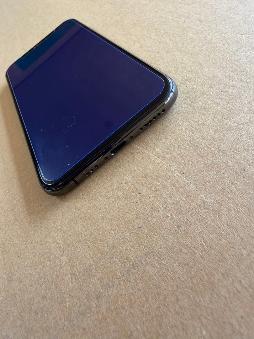iPhone XS ブラック　256GB 外装綺麗　動作良好　初期化済み