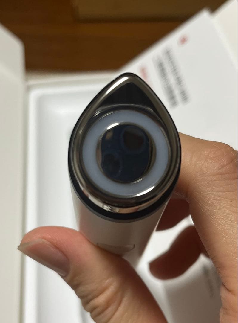 medicube AGE-R BOOSTER PRO MINI ホワイト