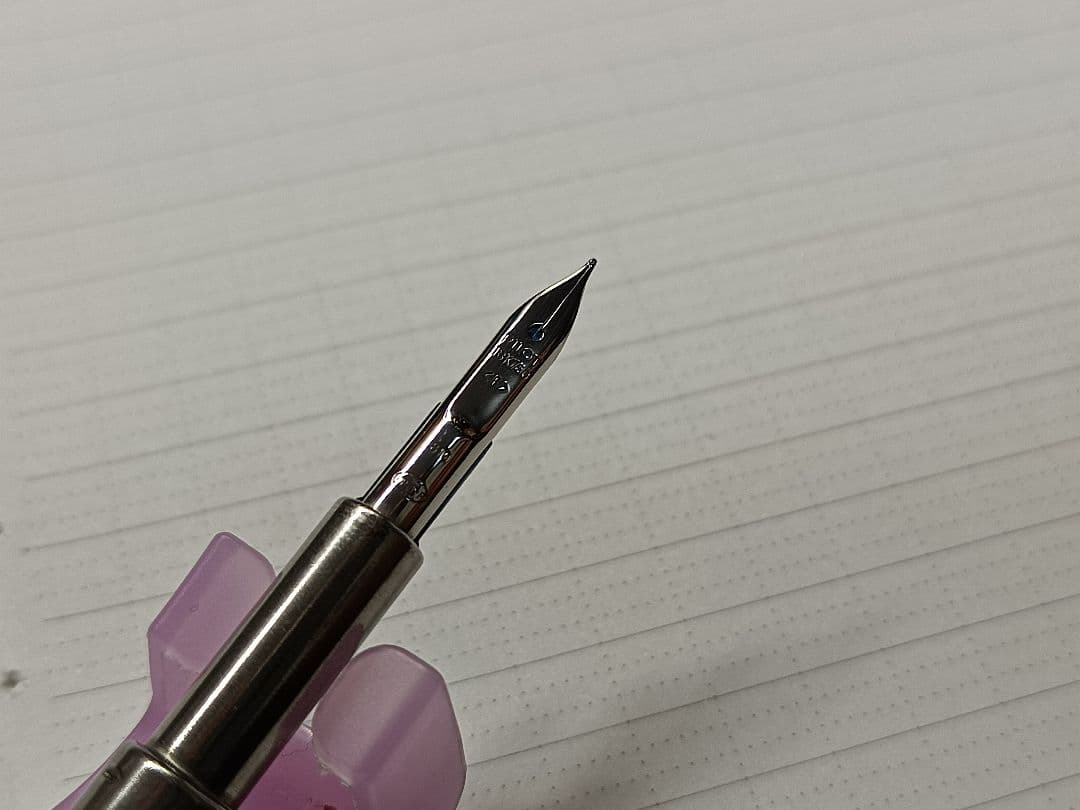 PILOT パイロット キャップレスデシモ 万年筆 18K-750 細字