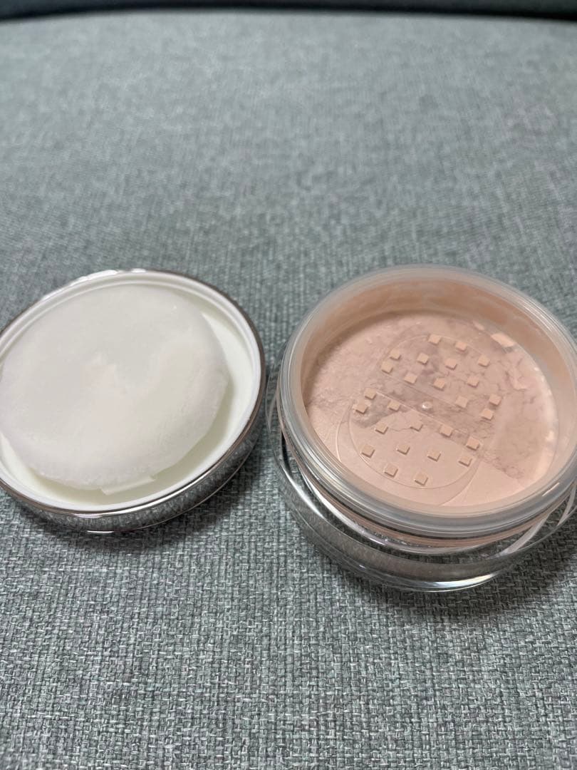 Dior カプチュール トータル パーフェクション ルース パウダー 001