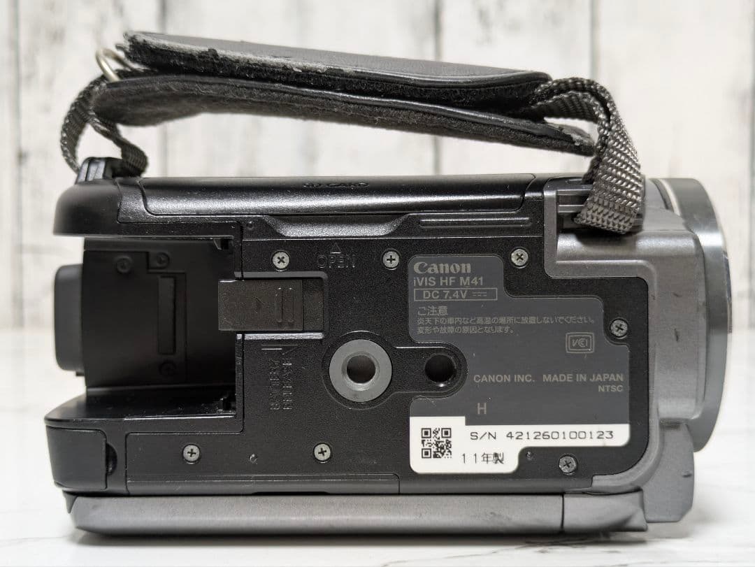 Canon　iVIS HF M41