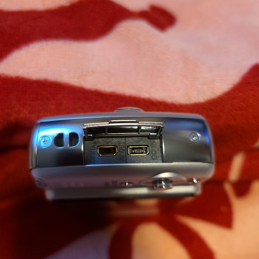 デジタルカメラ Panasonic LUMIX DMC-FX50