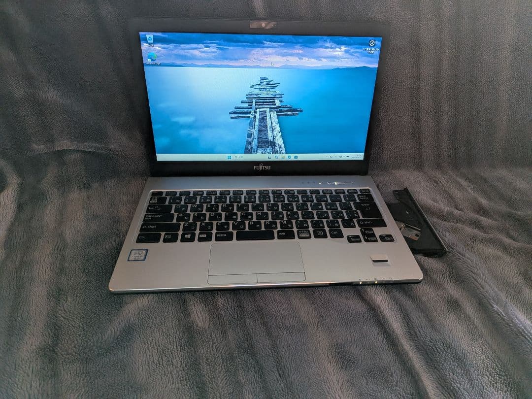【3/2まで】LIFEBOOK S937/S【第7世代i5/8GB/オフィス可】