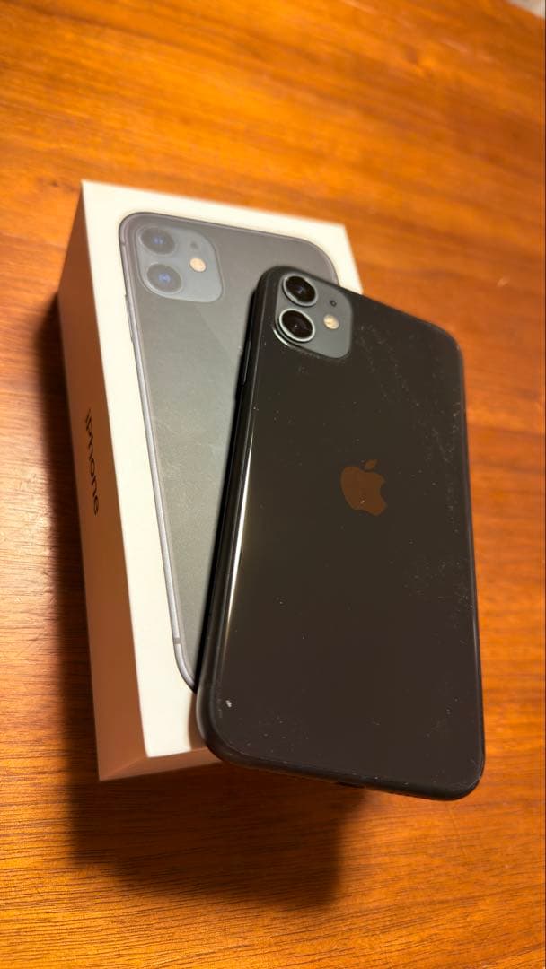 Apple iPhone 11 ブラック 本体　64GB 箱付き
