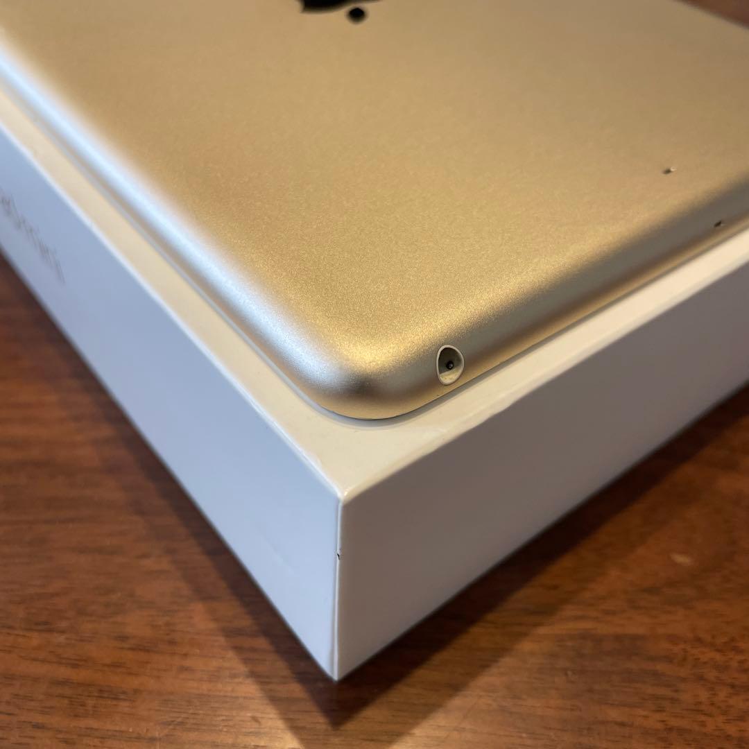iPad mini第3世代 Wi-Fi 16GB ゴールド