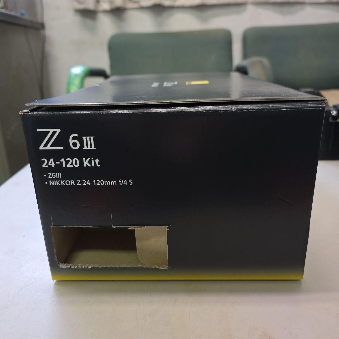 【超美品・ショット数極小】Nikon Z6Ⅲ＋24-120mm f/4S＋おまけ