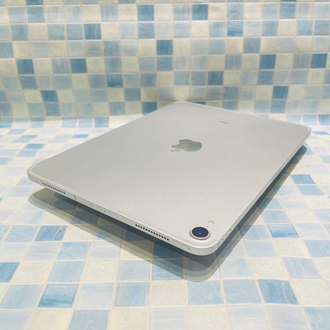 iPad Pro 第1世代 本体 64GB Cellular ドコモ シルバー