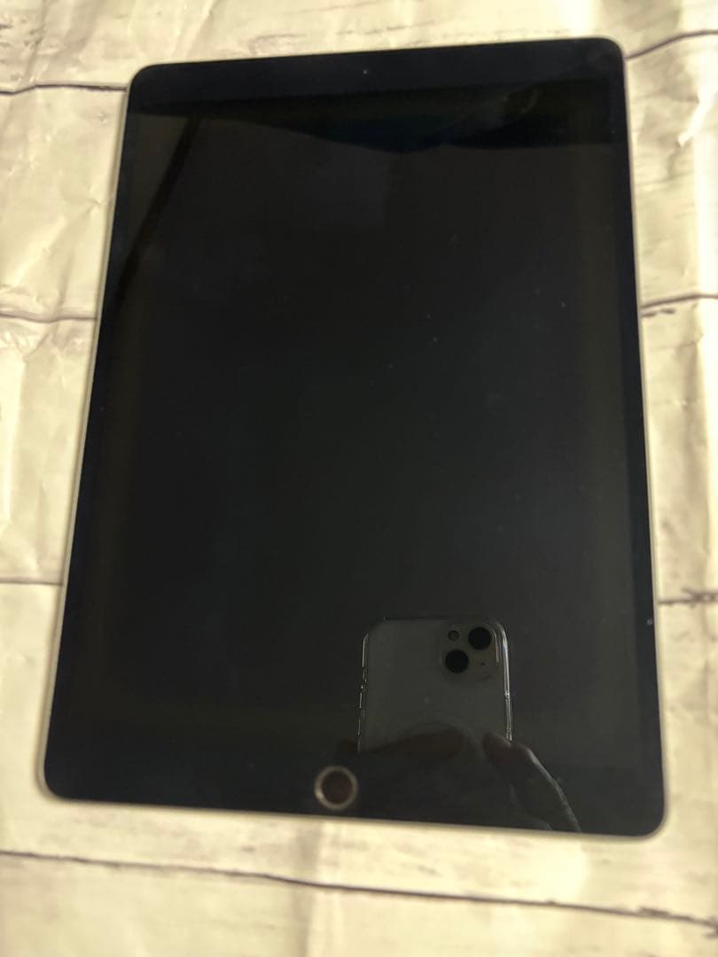 iPad Air (第3世代) 64GB Wi-Fiモデル スペースグレイ