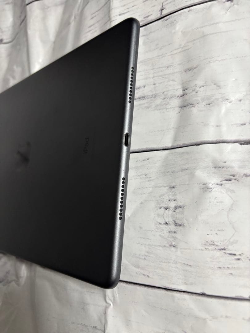 iPad Air (第3世代) 64GB Wi-Fiモデル スペースグレイ