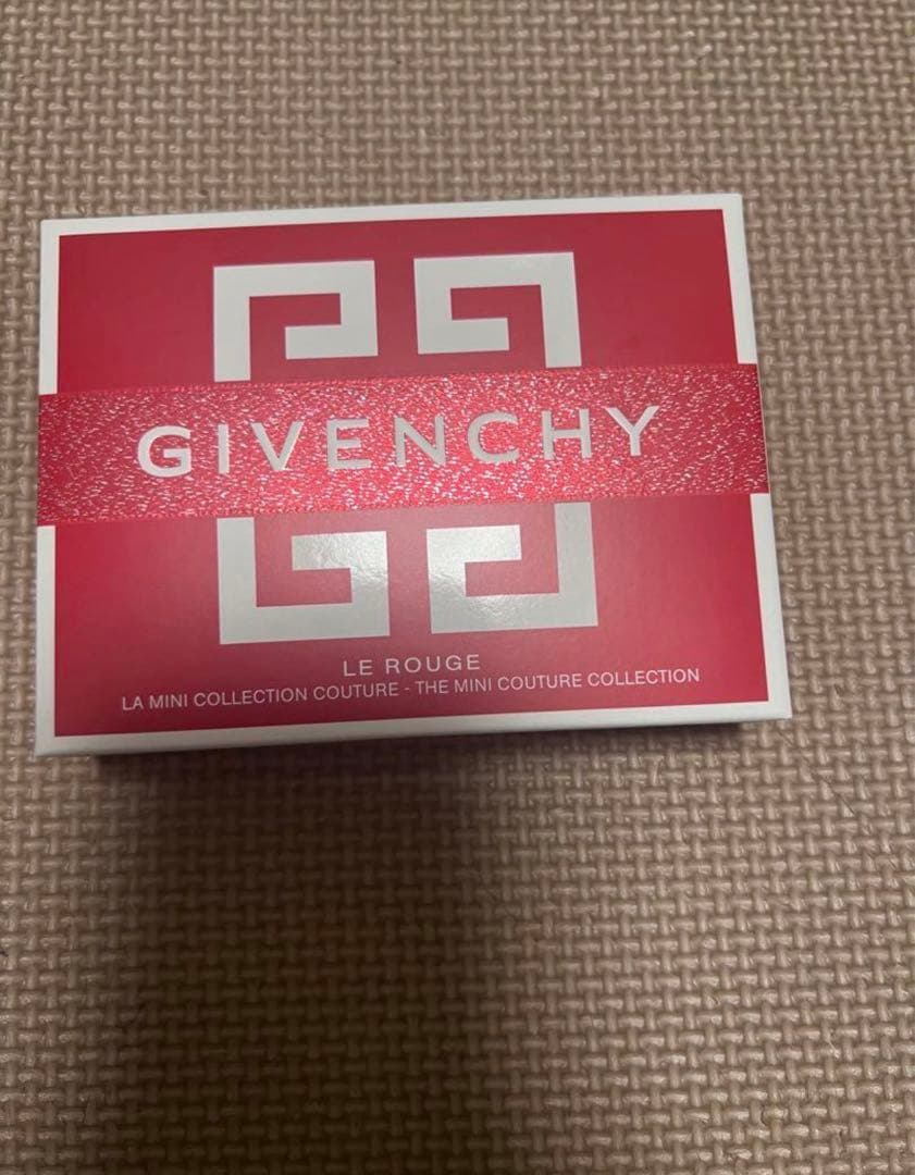 GIVENCHYリップ限定セット