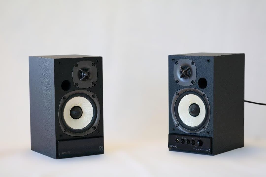 ONKYOオンキヨー　WAVIO GX-100HD　アクティブスピーカー