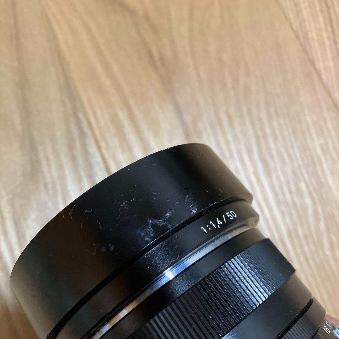 Carl Zeiss Planar T＊ 1.4/50 ZF