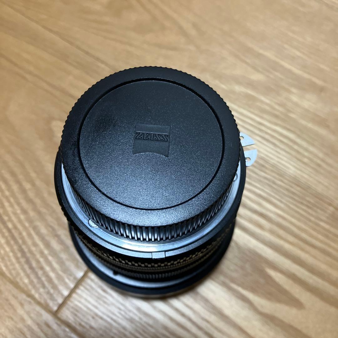 Carl Zeiss Planar T＊ 1.4/50 ZF