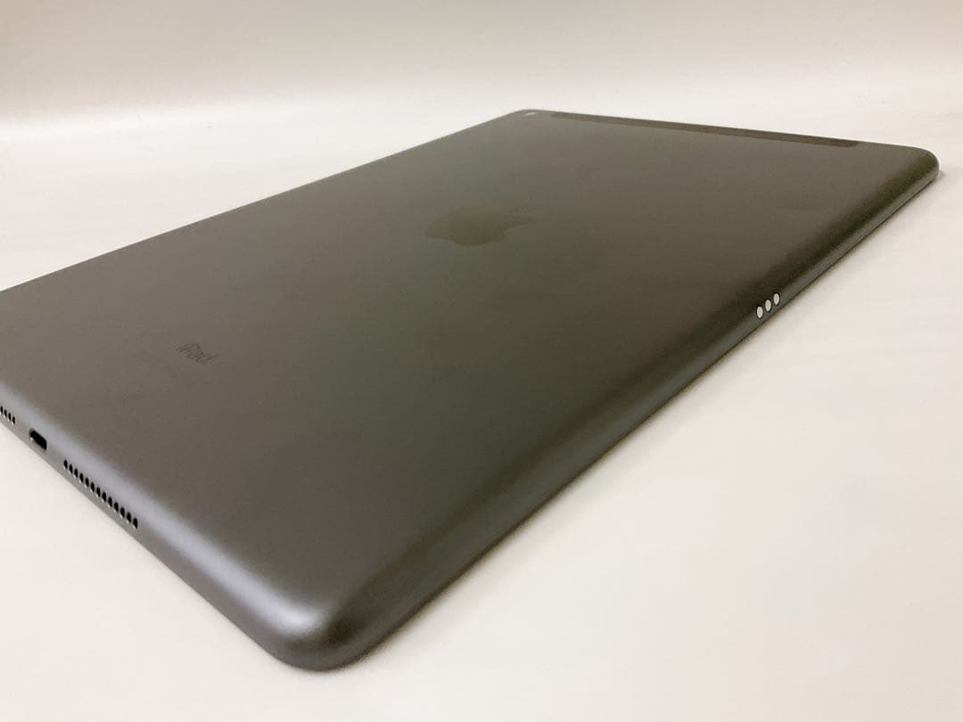 【BT90％】iPad 第8世代 32GB Cellularモデル スペースグレ