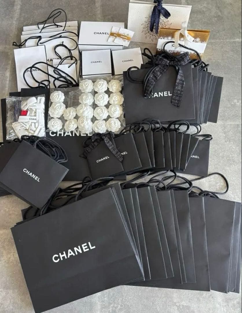 CHANEL ショップ袋 53枚 ギフトBOX その他　セット