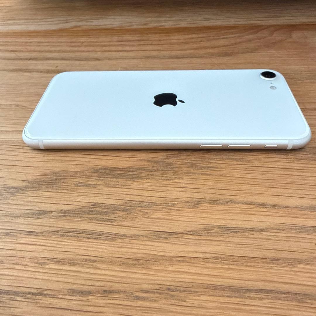 iPhone SE 第3世代 スターライト 128GB