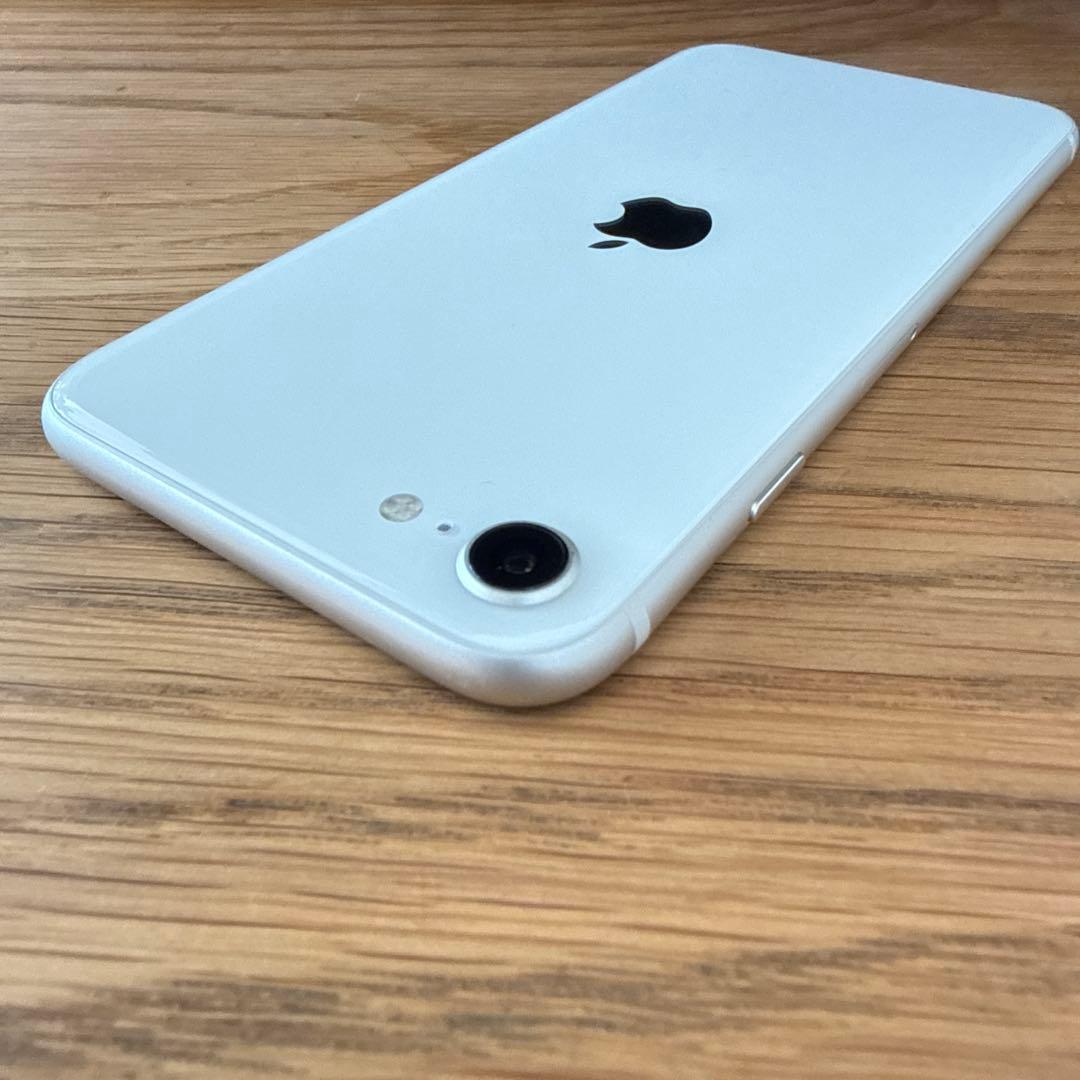 iPhone SE 第3世代 スターライト 128GB