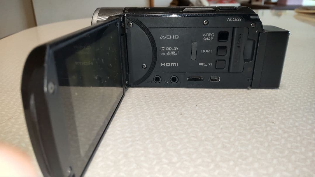 Canon HDビデオカメラ 本体と充電器