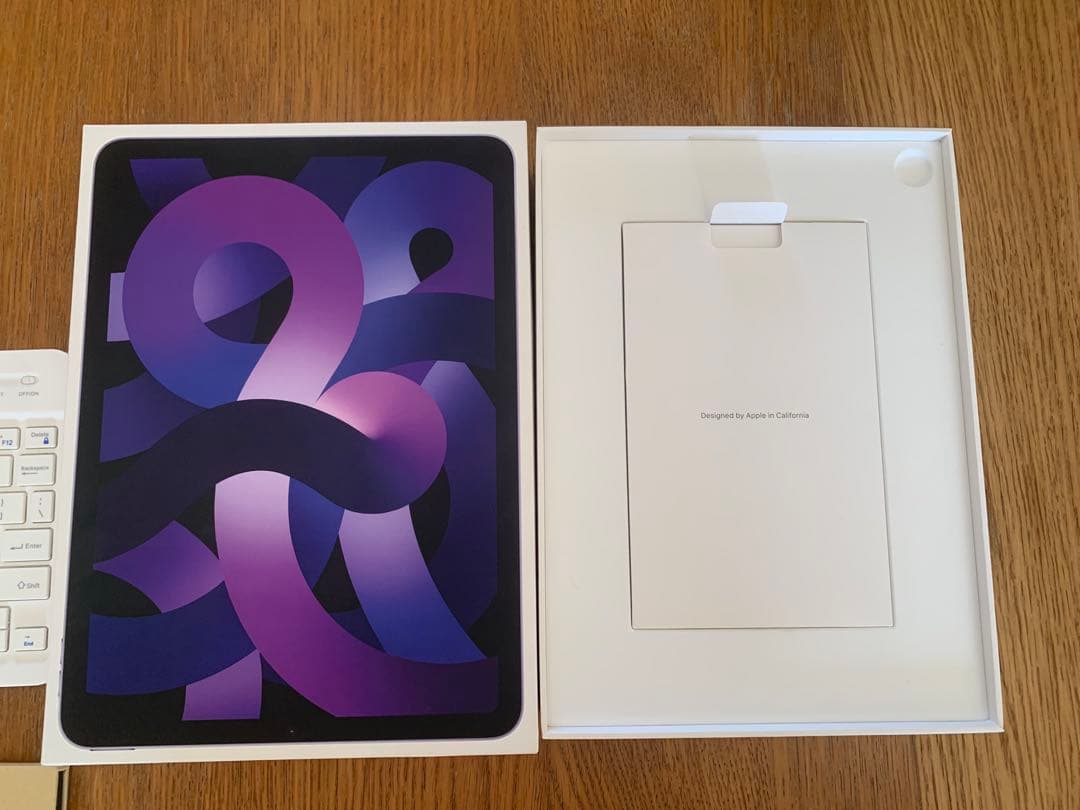 「Koniwo」iPad Air 第5世代 Wi-Fi 64GB 美品
