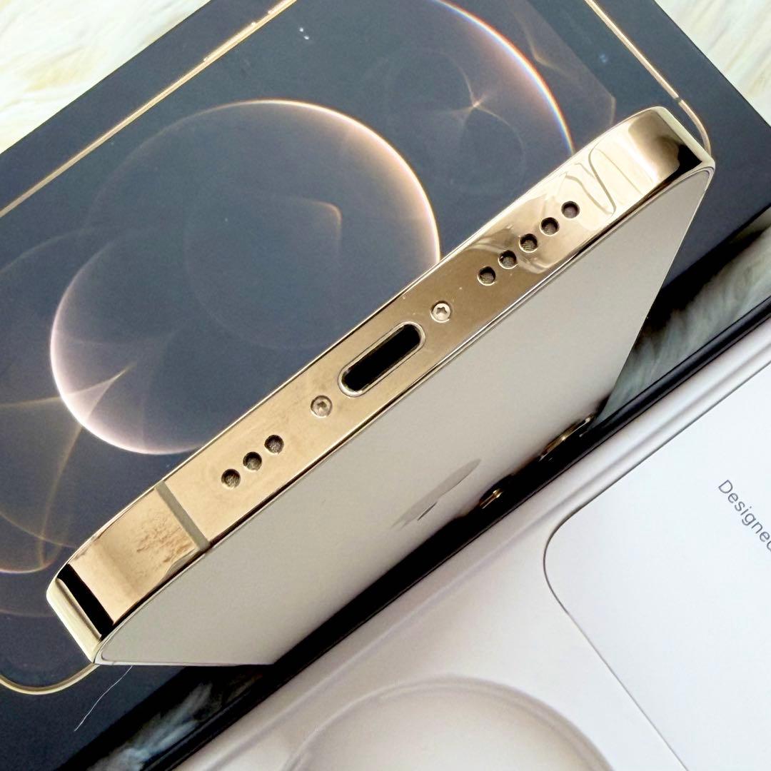 【美品】iPhone12 Pro ゴールド 256GB ガラスフィルムおまけ付き