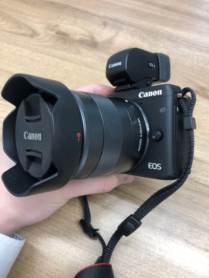 Canon EOS M3 ダブルレンズキット ブラック