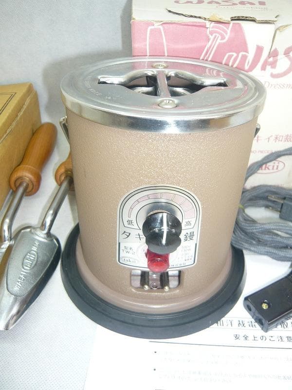 未使用に近い美品　タキイ電化和裁鏝　和裁こて　和裁コテ　マーク入り鏝２本セット
