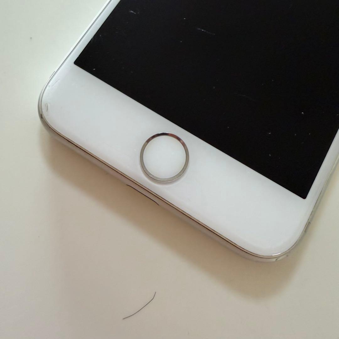 Apple iPhone 8 64GB ホワイト SIMフリー