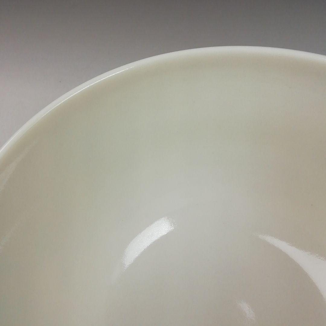 Ｗ２９６　茶碗　『白交趾　桃絵』『中村正史 造』　共箱　抹茶碗　茶道具