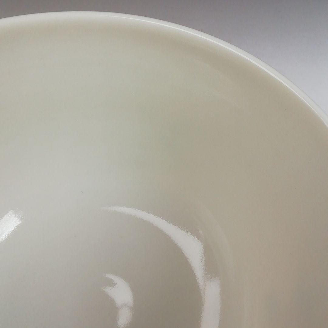 Ｗ２９６　茶碗　『白交趾　桃絵』『中村正史 造』　共箱　抹茶碗　茶道具