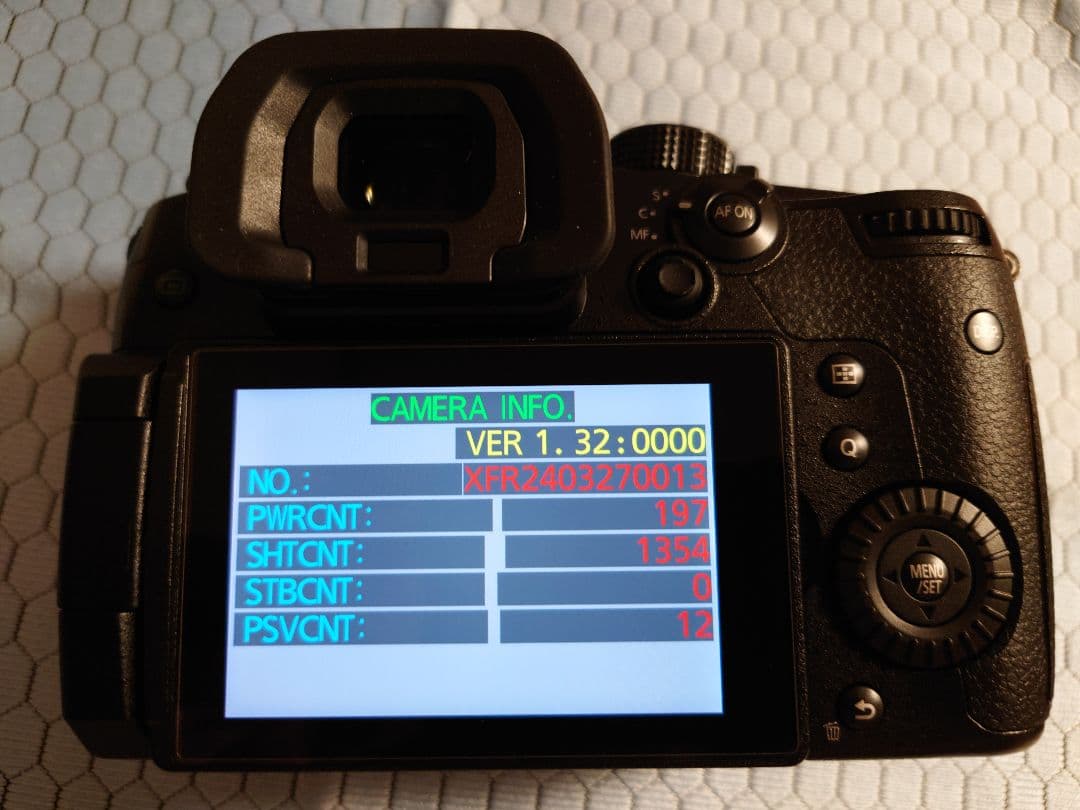 Lumix GH5M2+ SmallRig ケージ ほぼ新品 未使用級
