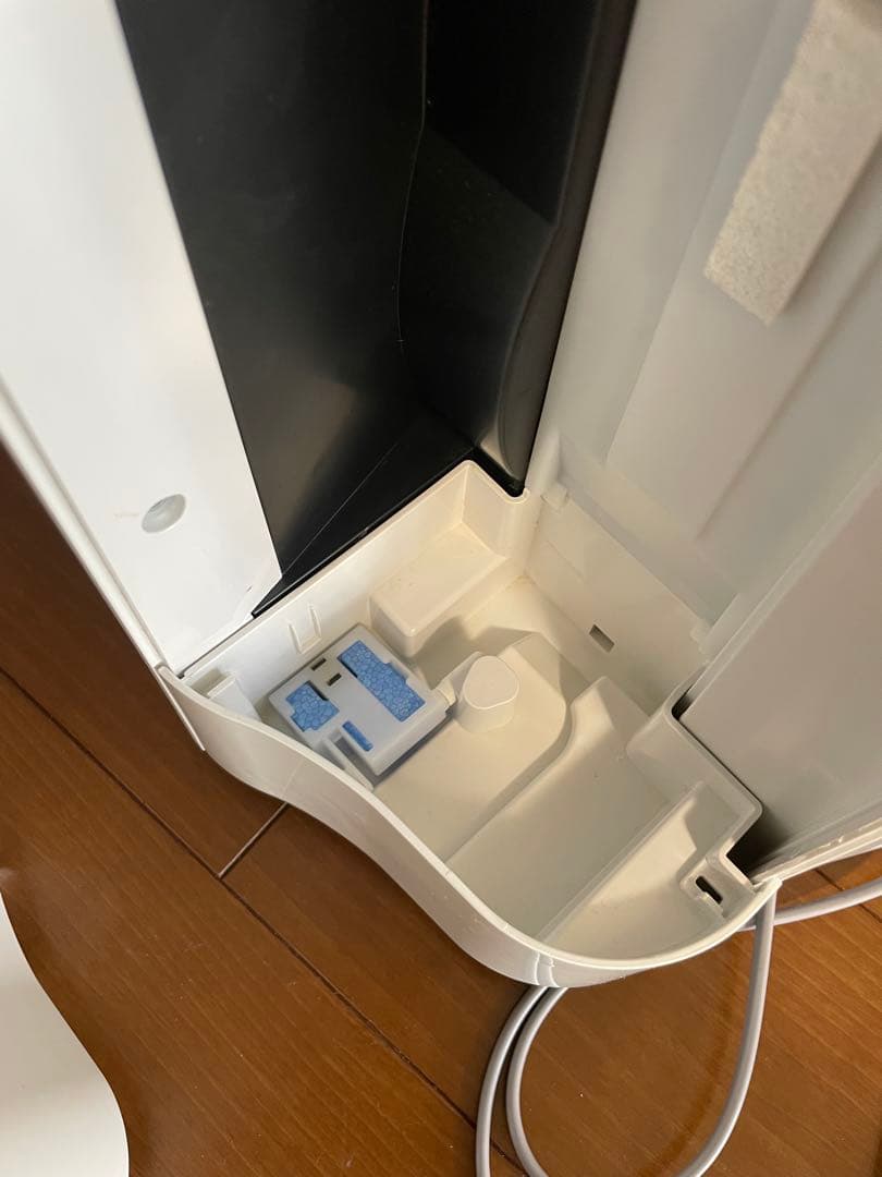 【2022年製】SHARP 加湿空気清浄機 KC-J50-W ※取扱説明書付き