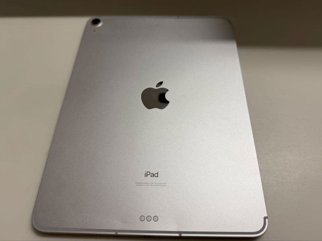 【ジャンク】iPad Air 第4世代 WiFi/セルラー 256GB シルバー