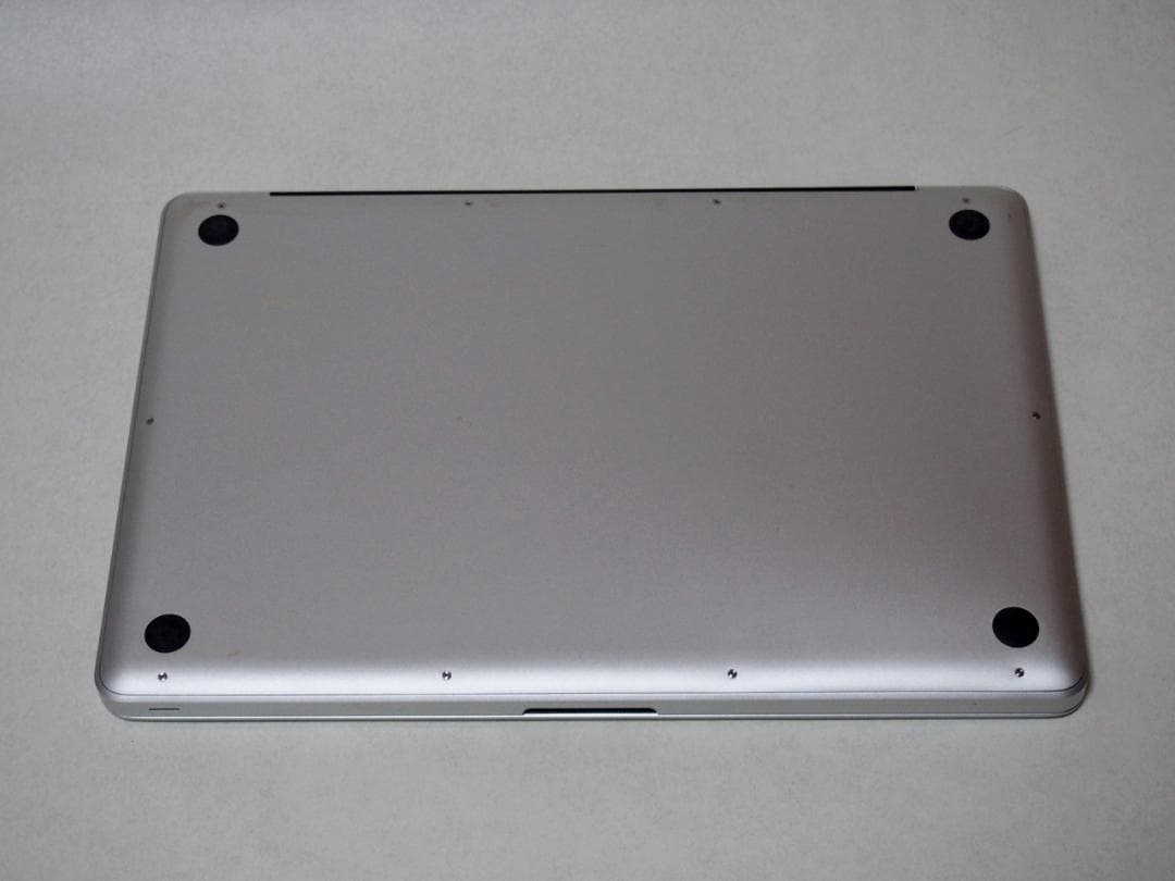 動作品 MacBook Pro Mid 2009 15インチ 8G/500GB
