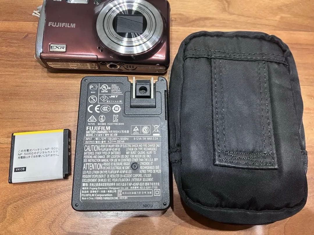 デジタルカメラ Fujifilm FiNEPIX F70 EXR