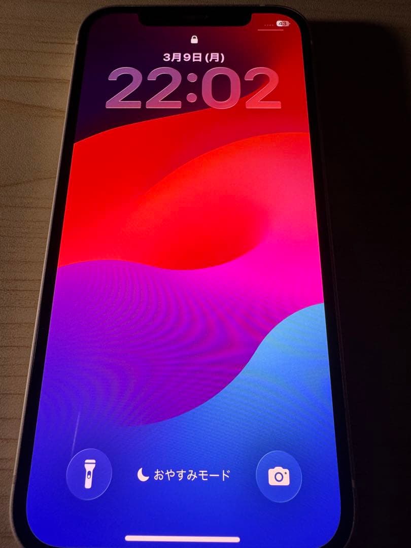 iPhone12本体ホワイト