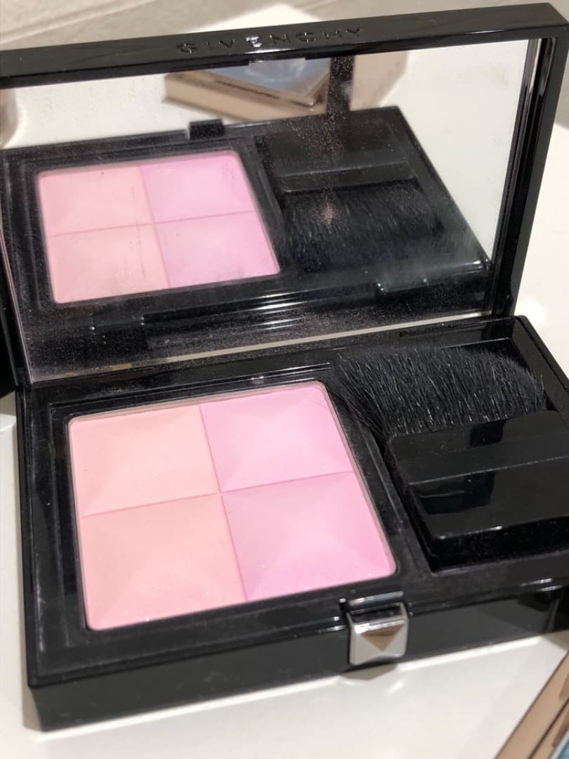◎デパコス大量まとめ売り！CHANEL、シュウウエムラ、YSL等