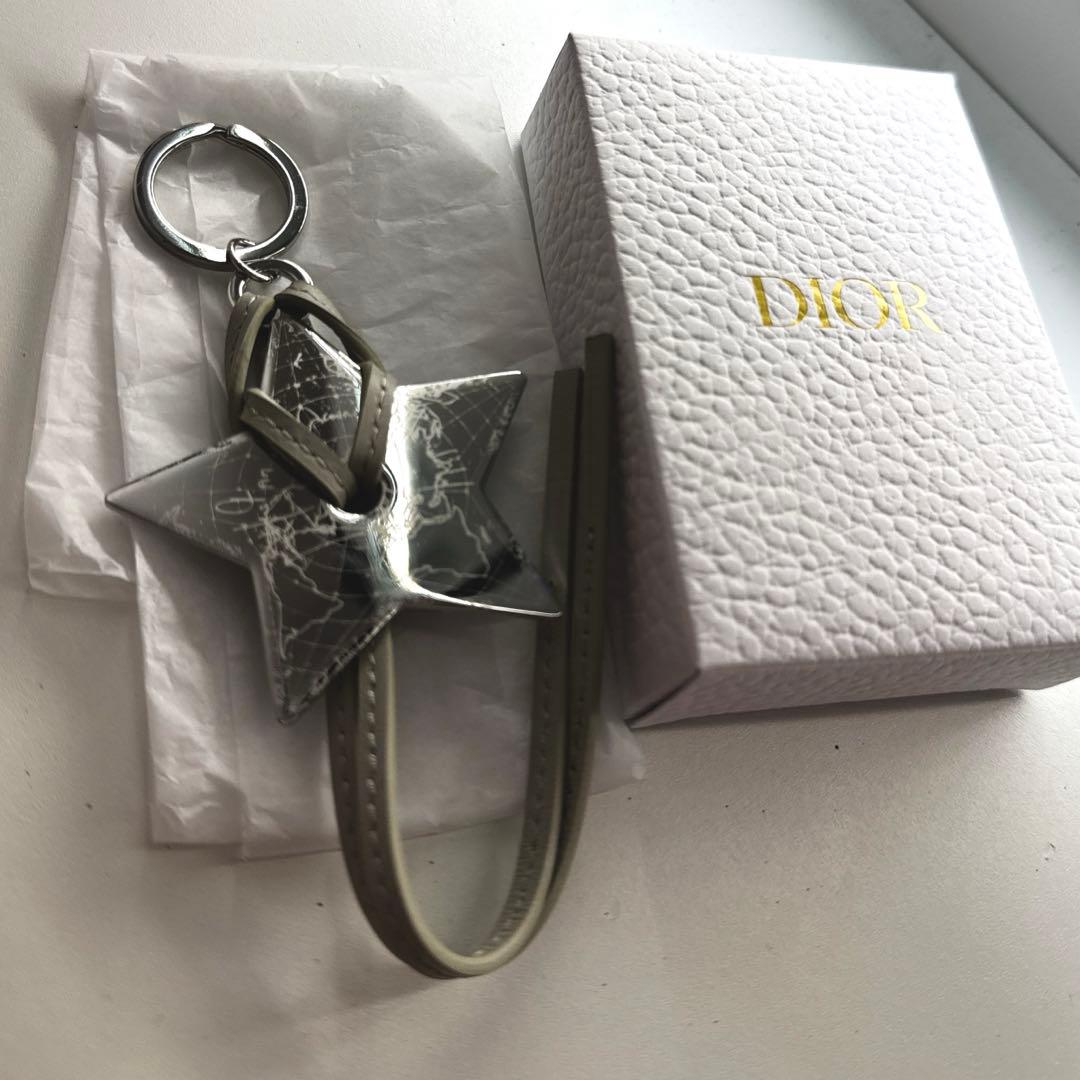 Dior 2025年バースデーギフト