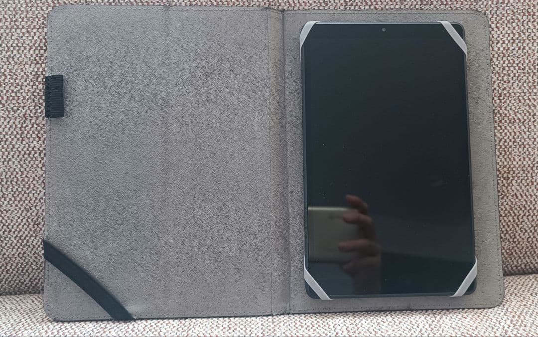 【美品】Lenovo タブレット TB-8505X 　(ケース＋本体)