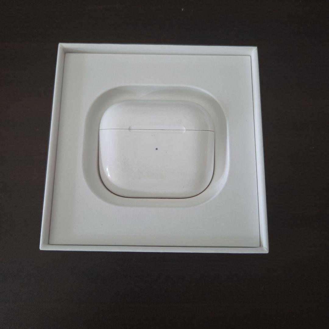 AirPods（第3世代）本体 ホワイト 充電ケース付き