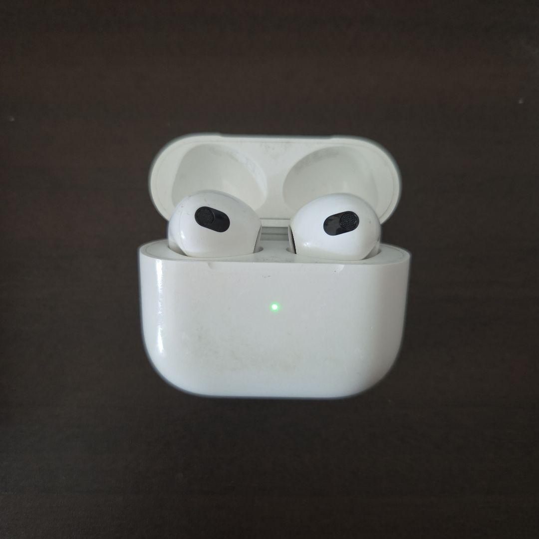 AirPods（第3世代）本体 ホワイト 充電ケース付き
