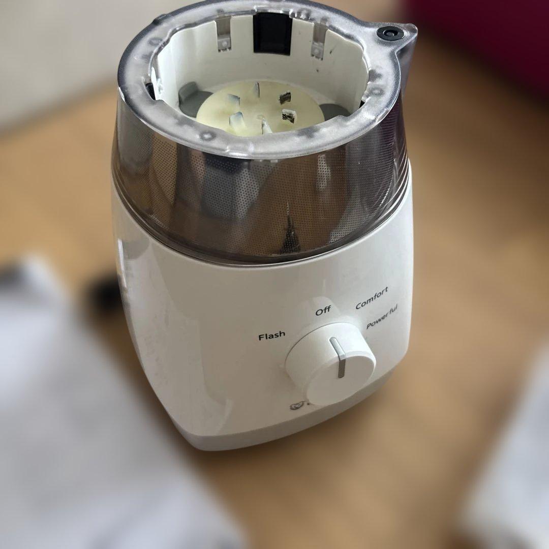 タイガー　ミキサー　SKTーG100 ふた、カップは新品