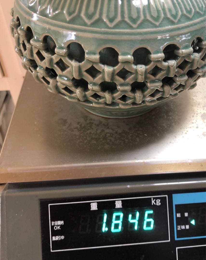 【高麗青磁　網目透の花瓶】古物　陶器