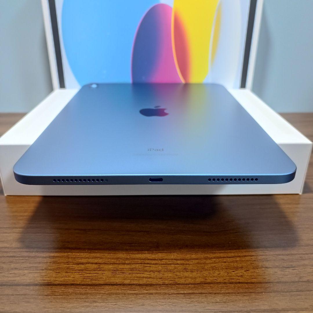 (美品) iPad 10.9 第10世代 WiFi 256GB キーボード付き