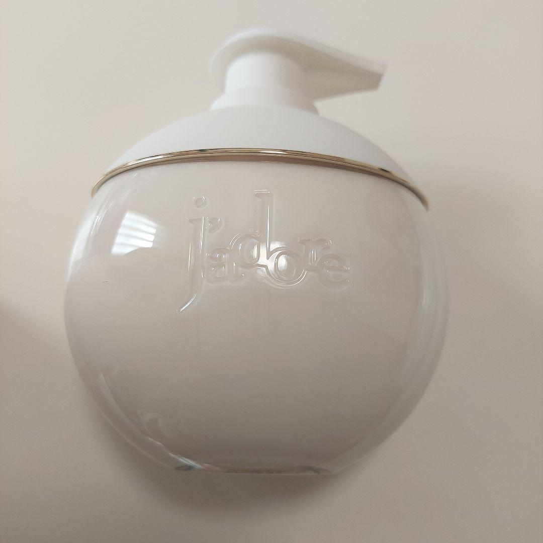 Dior　ディオール　jadore　ボディミルク